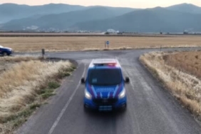 Gaziantep'te jandarma anız yangınlarına karşı dronla devriye yapıyor