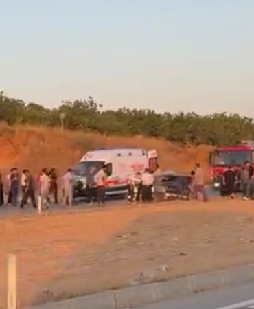 Gaziantep'te trafik kazası: 3 ölü, 3 yaralı