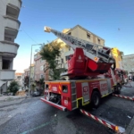 Gaziosmanpaşa'da çatı katında yangın: 1 kişi hayatını kaybetti