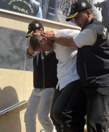 GAZİOSMANPAŞA'DA ESKİ SEVGİLİSİNİ ÖLDÜREN ZANLI ADLİYEYE SEVK EDİLDİ ZANLININ EMNİYETTEKİ İLK İFADESİ ORTAYA ÇIKTI: "KONUŞMAK İSTEMEYİNCE ÖFKELENDİM"