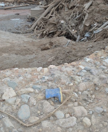 Giresun'da sağanak sonrası sel suları çekildi, molozlar kaldı