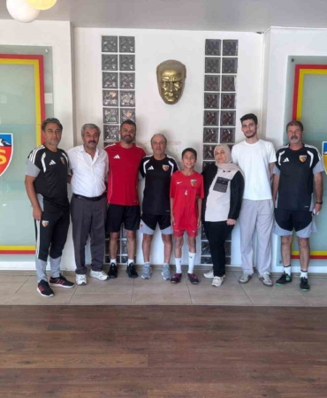 Hacılar Erciyesspor'un genç yeteneği Kayserispor'a transfer oldu