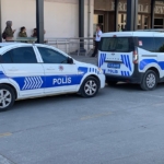 HASTANEDE ÇÖPTE BEBEK BULUNDU, 16 YAŞINDAKİ ANNE TESPİT EDİLİP TUTUKLANDI