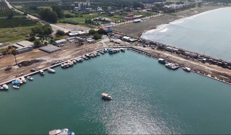 Hatay Valisi Masatlı, Dörtyol Balıkçı Barınağı'ndaki Yenileme Çalışmalarını İnceledi