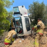 Hatay'da devrilen kamyonun sürücüsü hastaneye kaldırıldı