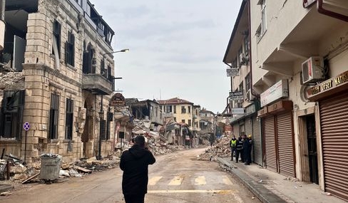 Hatay'da hastane önünde kavga paniğe yol açtı