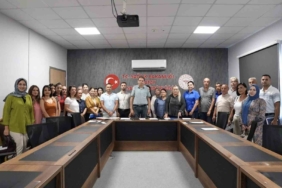 Hatay'da sağlık meslek lisesi eğitim süreçleri değerlendirildi