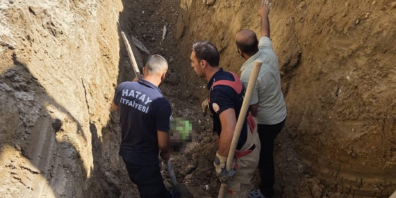 Hatay'da toprak kaymasında bir işçi hayatını kaybetti