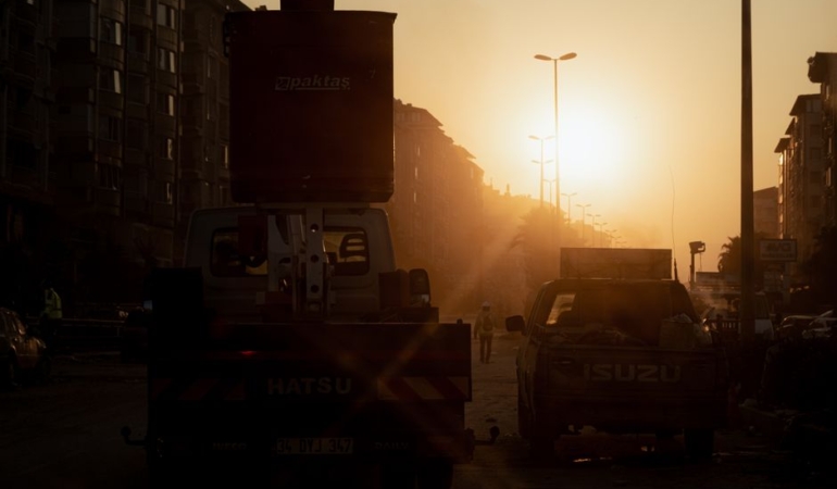 Hatay'daki trafik kazasında hayatını kaybeden Mert Aysüt defnedildi