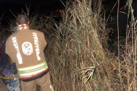 Hatay'ın Arsuz ilçesinde ot ve kamışlık alan yangını kontrol altına alındı