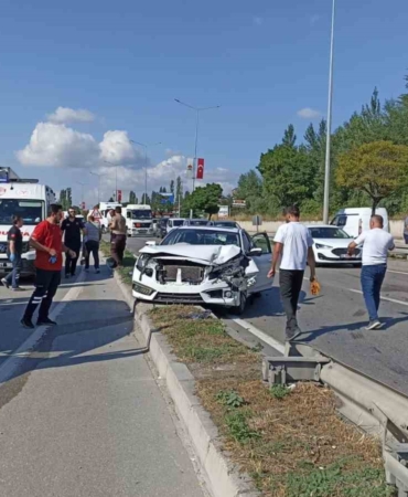 Havza'da zincirleme trafik kazası: 2 yaralı