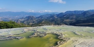 Hisarcık'taki termal havuz, vatandaşların ilgisini çekiyor