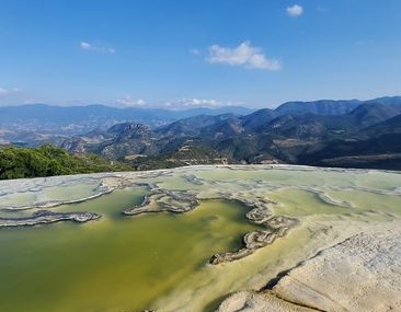 Hisarcık'taki termal havuz, vatandaşların ilgisini çekiyor