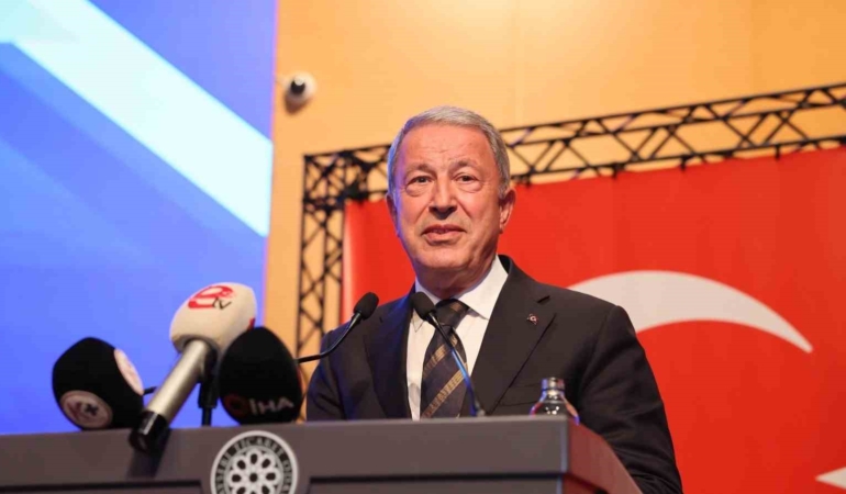 Hulusi Akar: Terörsüz Türkiye sürecinde taviz yok