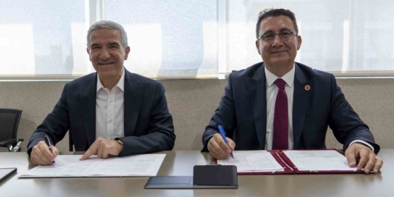 İEÜ Medical Point ve İYTE'den sağlıkta AR-GE iş birliği
