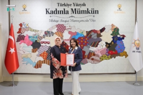 AK PARTİ DENİZLİ İL KADIN KOLLARI BAŞKANLIĞINA HİLAL TÜTÜNCÜ ATANDI