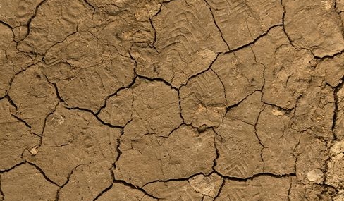Irak Başbakanı Zeydi, toprakların saldırı üssü olmasına izin vermeyecek