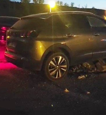 Isparta'da iki otomobilin çarpışması sonucu 10 kişi yaralandı