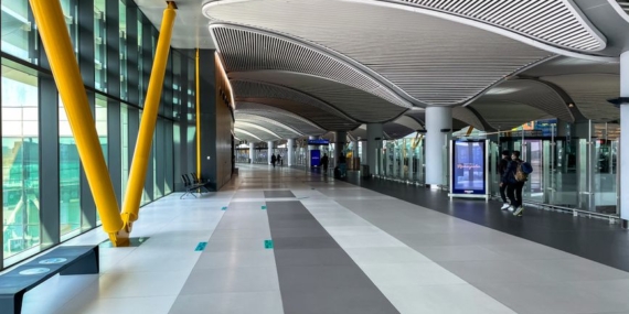 İstanbul Havalimanı'nda yeni rekor: 290 bin yolcu