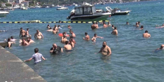 İstanbul'da sıcak hava dalgası, Bebek Sahili'nde yoğunluk oluşturdu