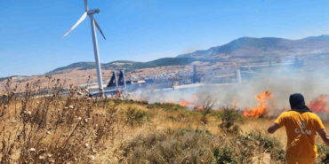 İzmir Aliağa'daki yangın sanayi tesislerine sıçramadan kontrol altına alındı