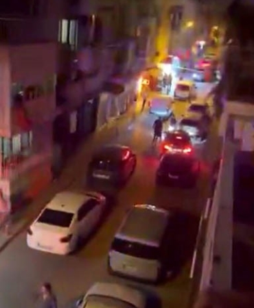 İzmir Karşıyaka'da silahlı çatışma: 5 yaralı, 3 gözaltı