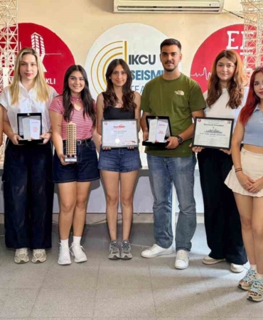 İzmirli mühendislik öğrencileri depreme dayanıklı yapı projesiyle dünya birincisi oldu