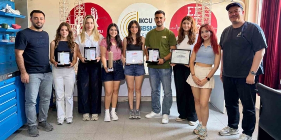 İzmirli mühendislik öğrencileri depreme dayanıklı yapı projesiyle dünya birincisi oldu