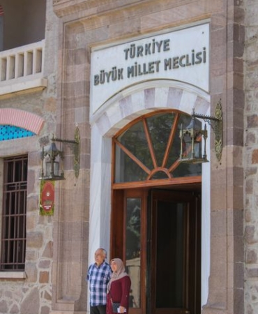 İzmit CHP İlçe Başkanı ve Meclis Üyesinin Uyuşturucu Testi Pozitif Çıktı