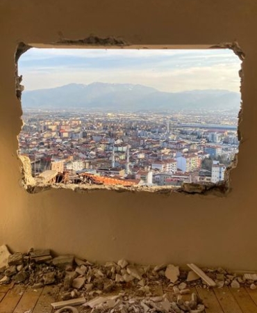 İzmit'te iki ayrı kavga cep kameralarına yansıdı