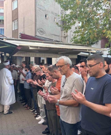 İznik Gölü'nde dengesini kaybeden genç hayatını kaybetti