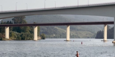 KFOR, Kosova'daki İbre Nehri Köprüsü'ndeki Askeri Varlığını Azaltıyor