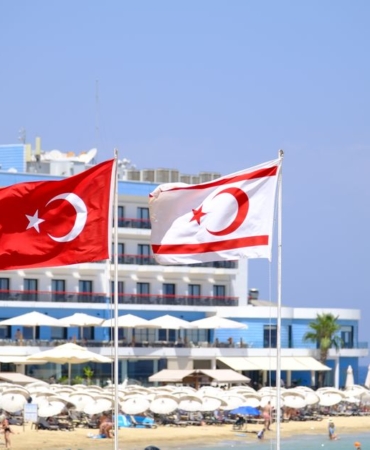 KKTC Başbakanı Ünal Üstel, Kıbrıs Türk halkının direnişini vurguladı