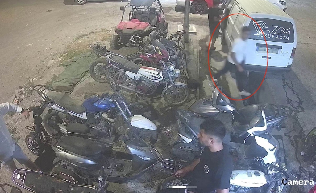 Kahramanmaraş'ta Oto Tamirhanesinde Düşen Adam Yaralanmadan Kurtuldu