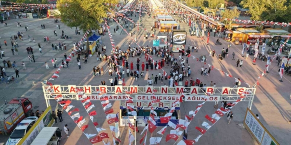 Kahramanmaraş'ta Uluslararası Geleneksel Ağustos Fuarı Başladı