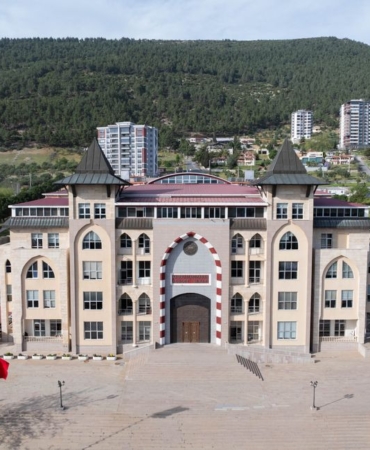 Kahramanmaraş'ta yeni hükümet konağı inşaatı devam ediyor