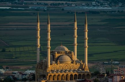 Kahramanmaraş'taki Beyazıtlı Camii'nde 97 Yıllık Tarihi Saat