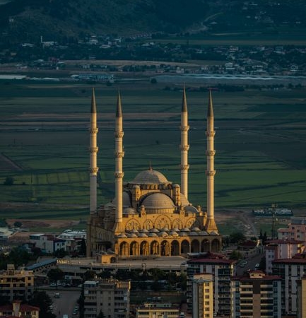 Kahramanmaraş'taki Beyazıtlı Camii'nde 97 Yıllık Tarihi Saat