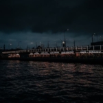 Kanal İstanbul'un Sazlıdere Köprüsü Gece Görseliyle Dikkat Çekiyor