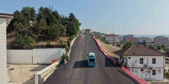 Karabük'te 3 Mahallenin Ulaşımını Sağlayan Yol Yeniden Açıldı