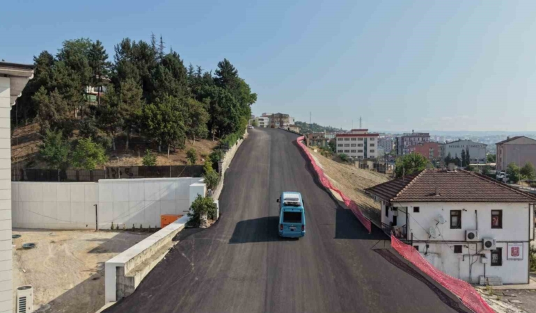 Karabük'te 3 Mahallenin Ulaşımını Sağlayan Yol Yeniden Açıldı