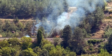 Karabük'te tren raylarında yangın kontrol altına alındı
