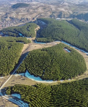 Karacabey Belediyesi kırsal yolları güçlendiriyor