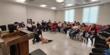 Karacasu Devlet Hastanesi'nde CPR Eğitimi Gerçekleştirildi