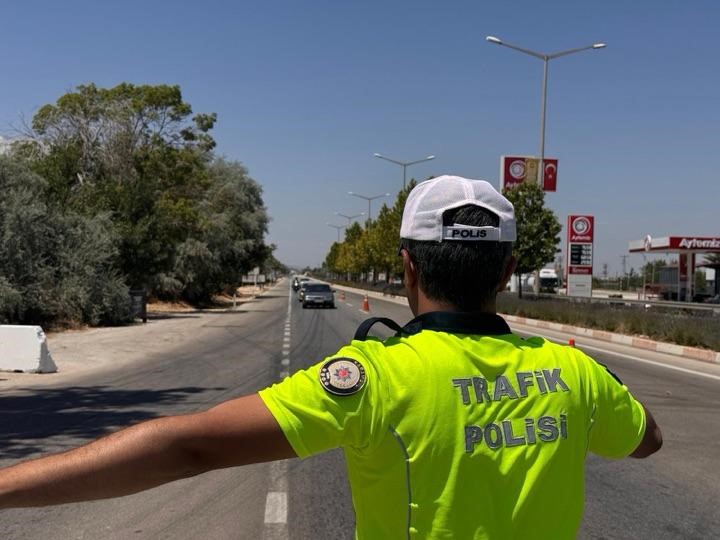 Karaman'da uyuşturucu ve silah denetimlerinde 10 tutuklama
