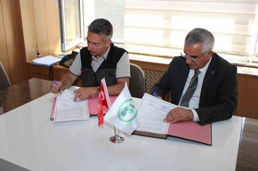 Kars'ta Ağaçlandırma ve Erozyonla Mücadele Protokolü İmzalandı