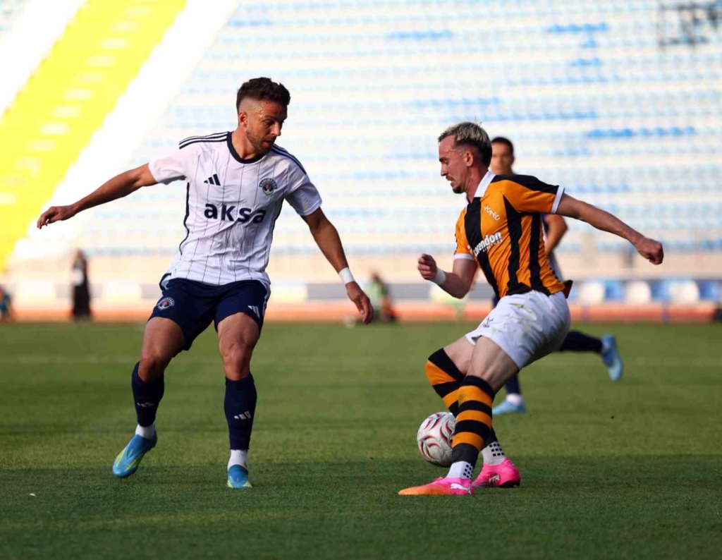 Kasımpaşa ve Hull City hazırlık maçında 1-1 berabere kaldı