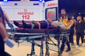 KAVGADA ŞİŞEYLE YARALANDI, TÜFEĞİYLE GERİ DÖNÜP ATEŞ AÇTI: 2 YARALI