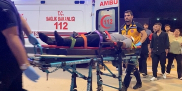 KAVGADA ŞİŞEYLE YARALANDI, TÜFEĞİYLE GERİ DÖNÜP ATEŞ AÇTI: 2 YARALI