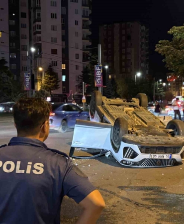 Kayseri'de SUV araç takla attı, 2 kişi yaralandı